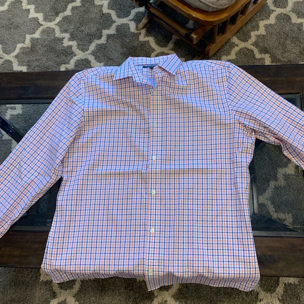 Banana Republic non iron standard fit